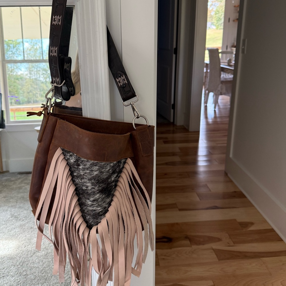Fringe Hill Rustic Brown Leather purse and Card Holder